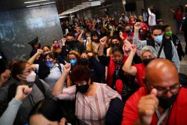 Employees leave the headquarters of Telmex after the company's unio<em></em>n went on strike after failing to come to an agreement with the company over a new collective labour agreement, in Mexico City, Mexico, July 21, 2022