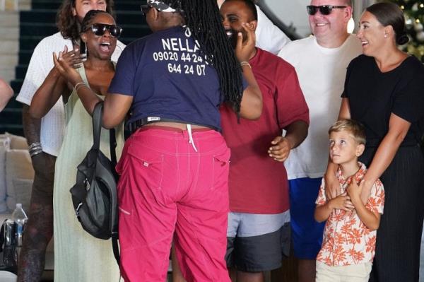 I'm A Celebrity 2023 star Nella Rose meeting people