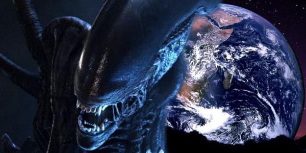 A xenomorph from Alien franchise next to Earth