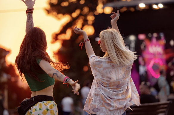 Young people are reputedly cutting back their alcohol consumption.